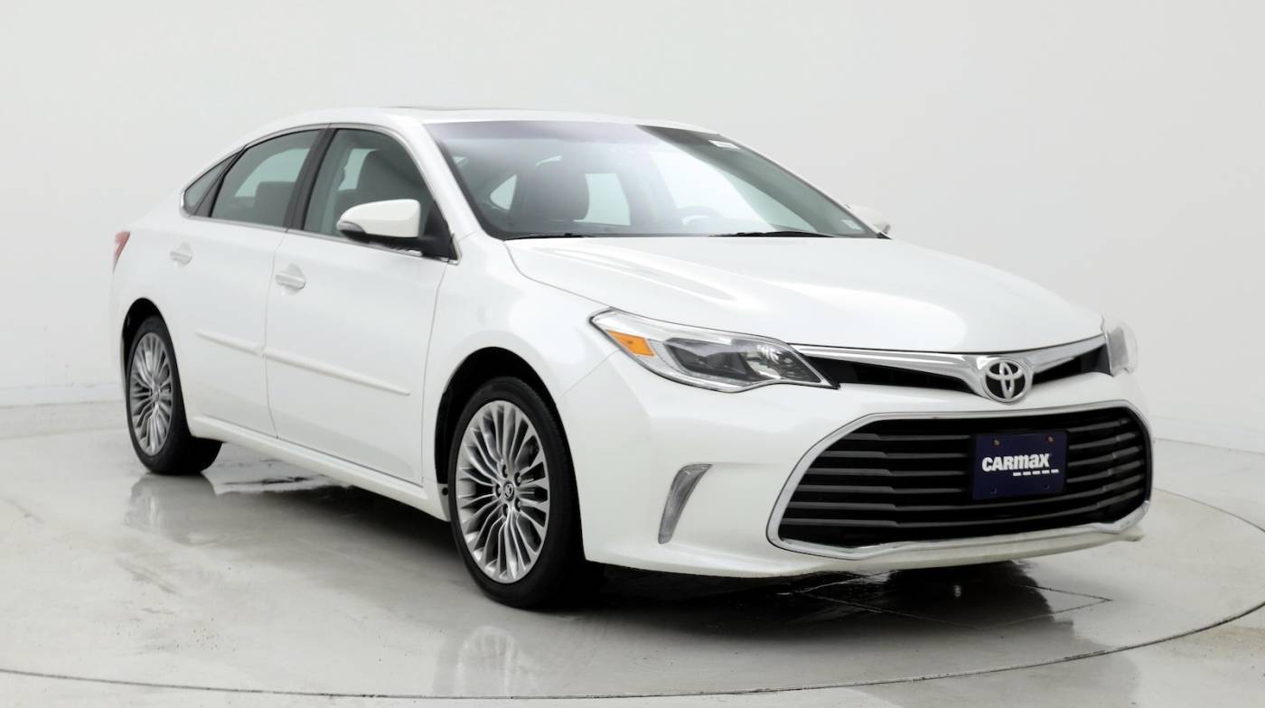 2016 Toyota Avalon Limited — Sedan — 83,565 mi — Amherst, NY