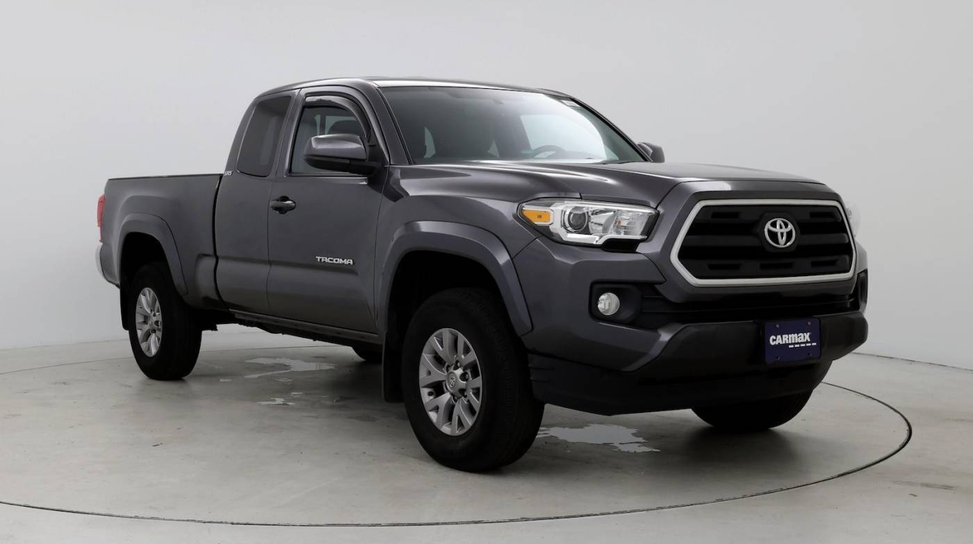 2017 Toyota Tacoma SR5 — Pickup Truck — 92,455 mi — Amherst, NY