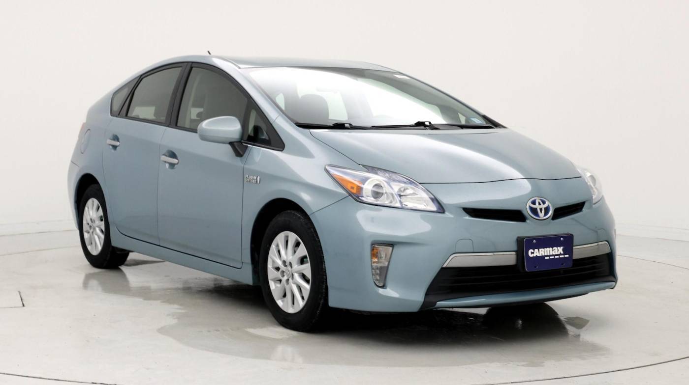 2013 Toyota Prius Plug-in Hybrid — Hatchback — 107,798 mi — Amherst, NY