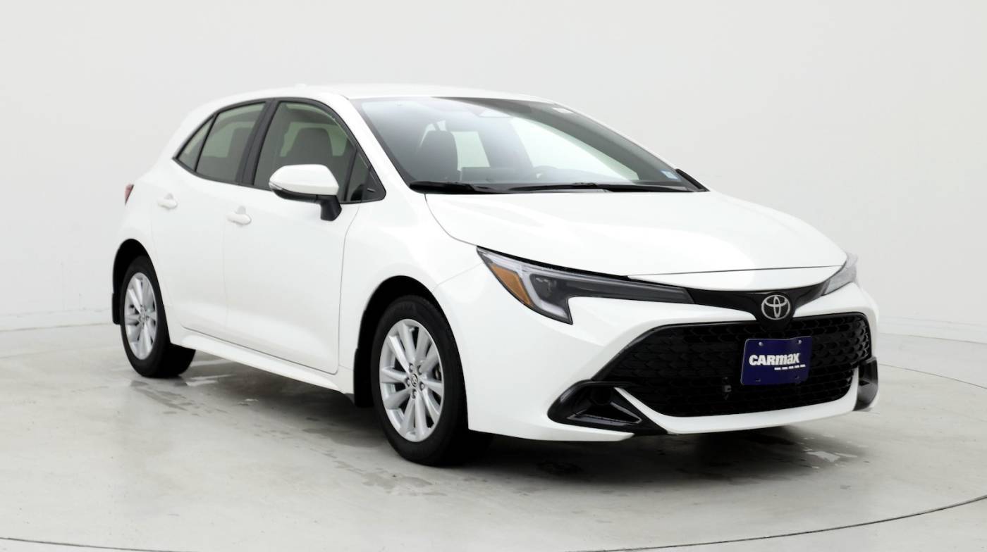 2024 Toyota Corolla Hatchback SE — Hatchback — 7,626 mi — Amherst, NY