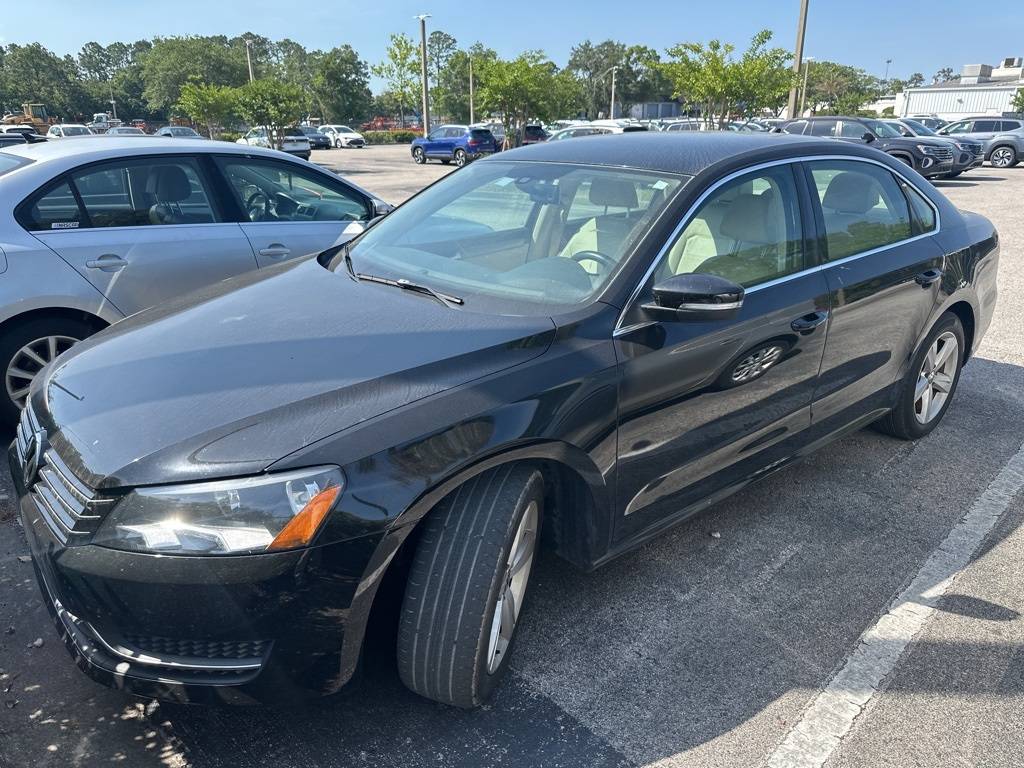 2014 Volkswagen Passat SE — Sedan — 119,821 mi — Jacksonville, FL