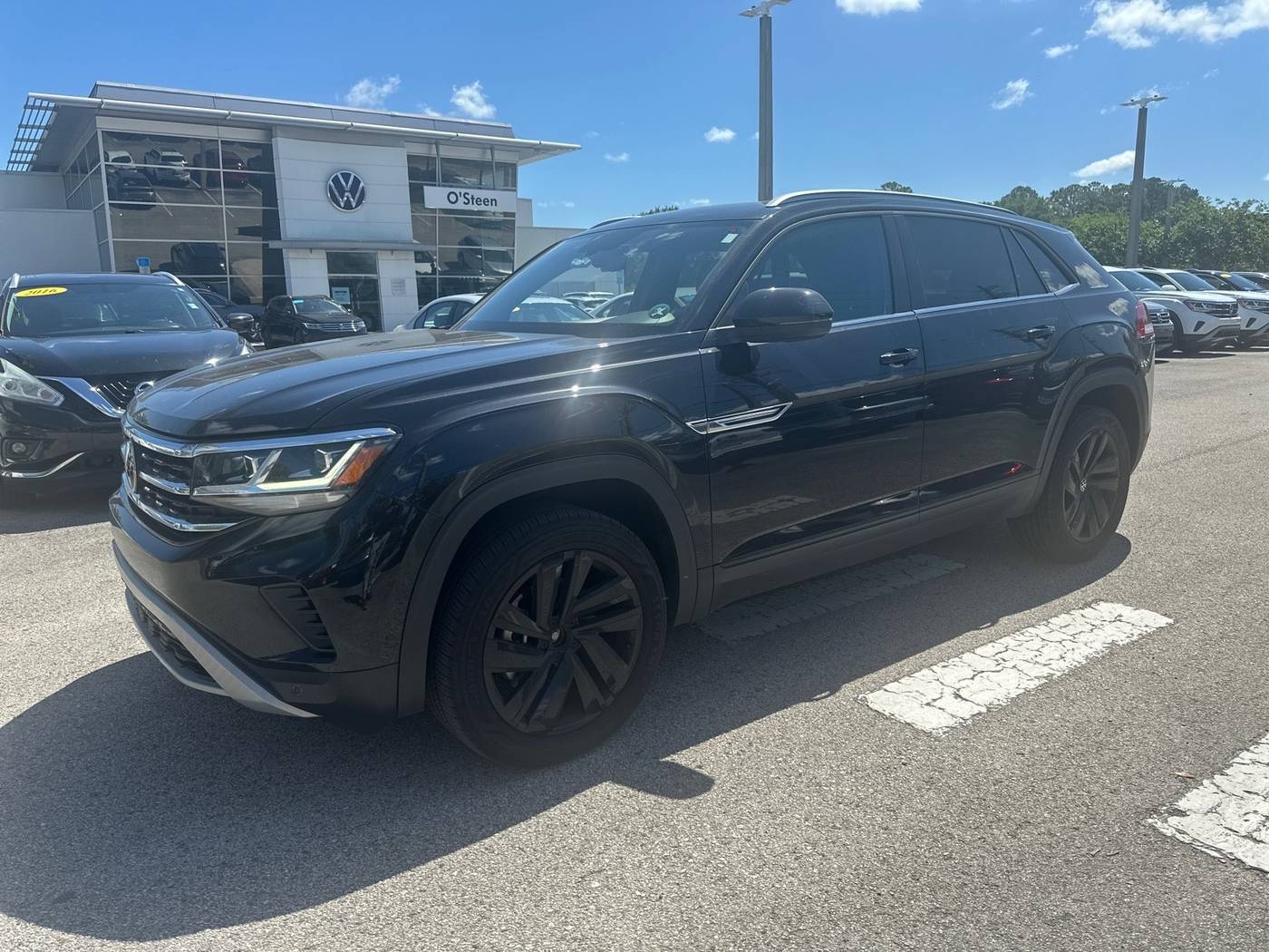 2022 Volkswagen Atlas Cross Sport SE with Technology — SUV — 38,509 mi — JACKSONVILLE, FL