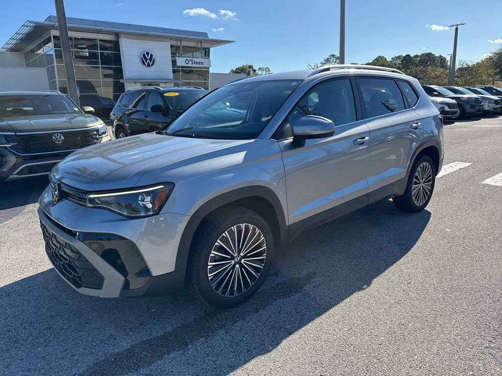 2025 Volkswagen Taos SE — SUV — 6,818 mi — Jacksonville, FL