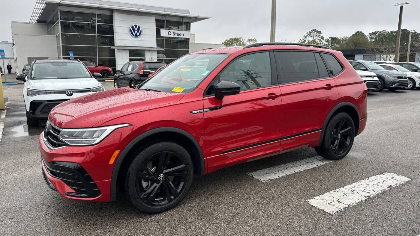 2024 Volkswagen Tiguan SE R-Line Black — SUV — 7,413 mi — Jacksonville, FL