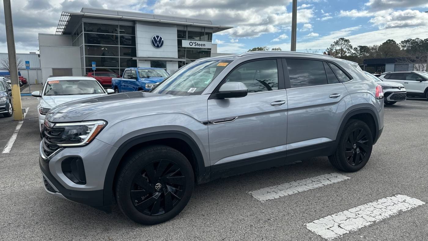 2024 Volkswagen Atlas Cross Sport SE with Technology — SUV — 18,502 mi — Jacksonville, FL