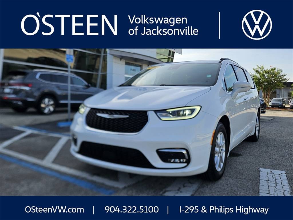2022 Chrysler Pacifica Touring L — Minivan — 30,935 mi — Jacksonville, FL