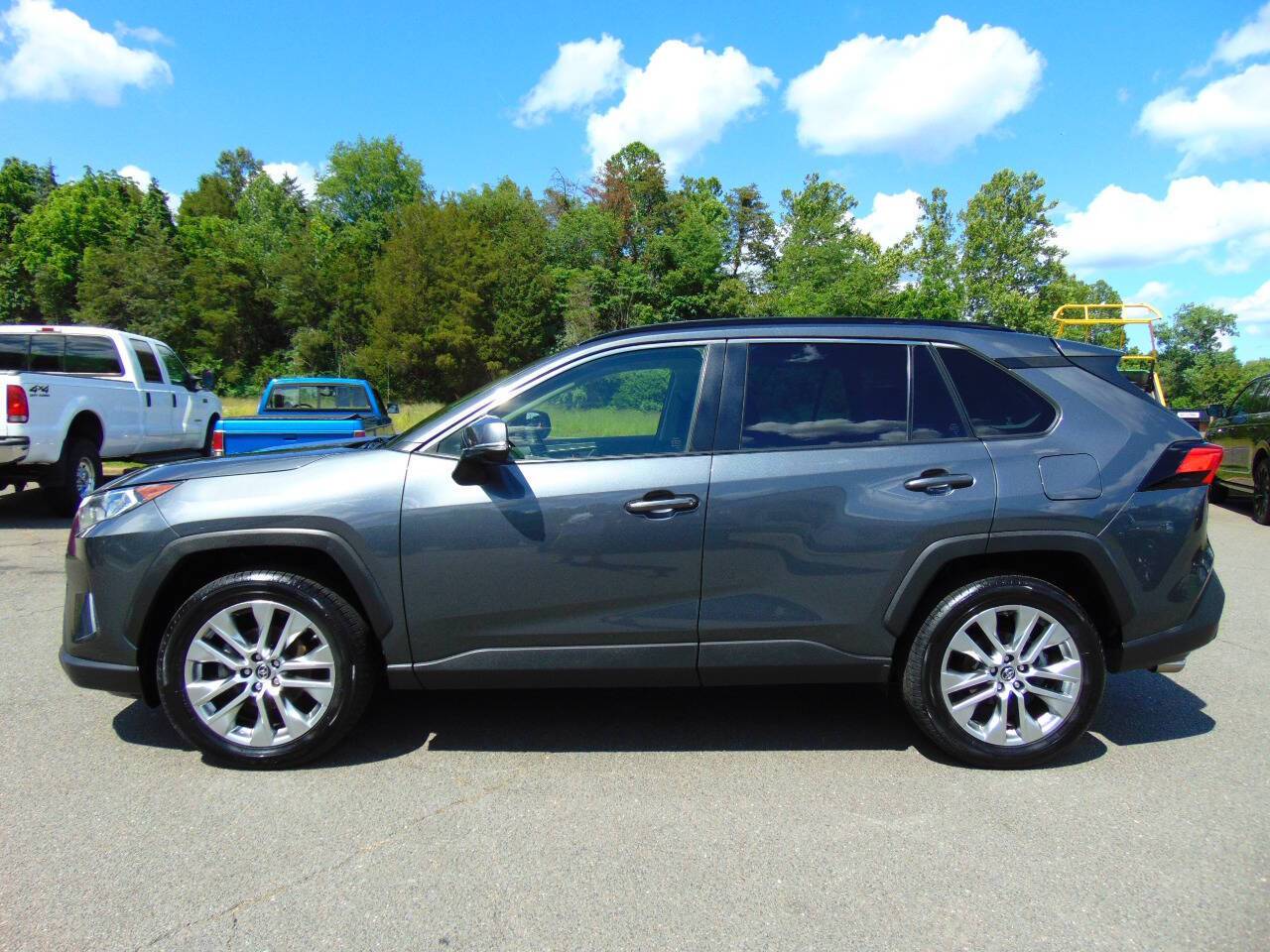 2019 Toyota RAV4 XLE Premium — SUV — 68,742 mi — Locust Grove, VA