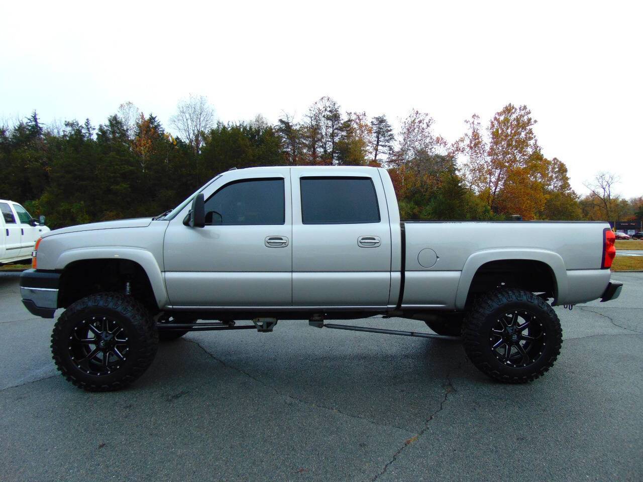 2004 Chevrolet Silverado 2500 LT — Pickup Truck — 194,742 mi — Locust Grove, VA