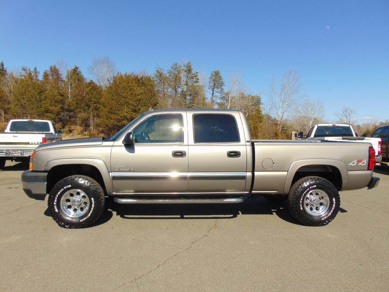 2006 Chevrolet Silverado 2500HD LT2 — Pickup Truck — 148,316 mi — Locust Grove, VA