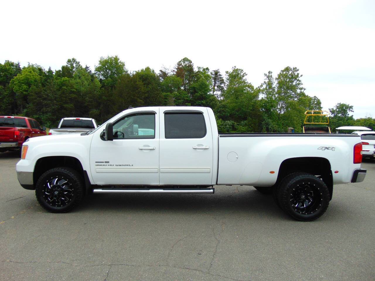 2010 GMC Sierra 3500HD SLT — Pickup Truck — 122,743 mi — Locust Grove, VA