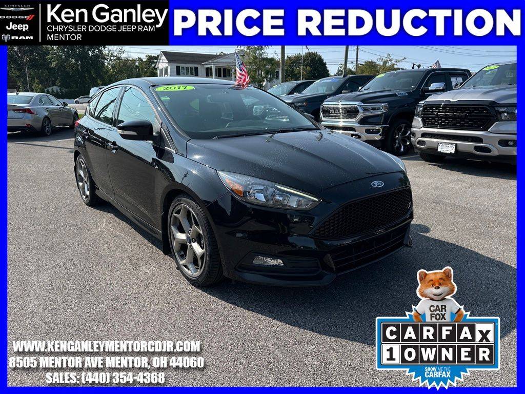 2017 Ford Focus ST — Hatchback — 38,725 mi — Mentor, OH