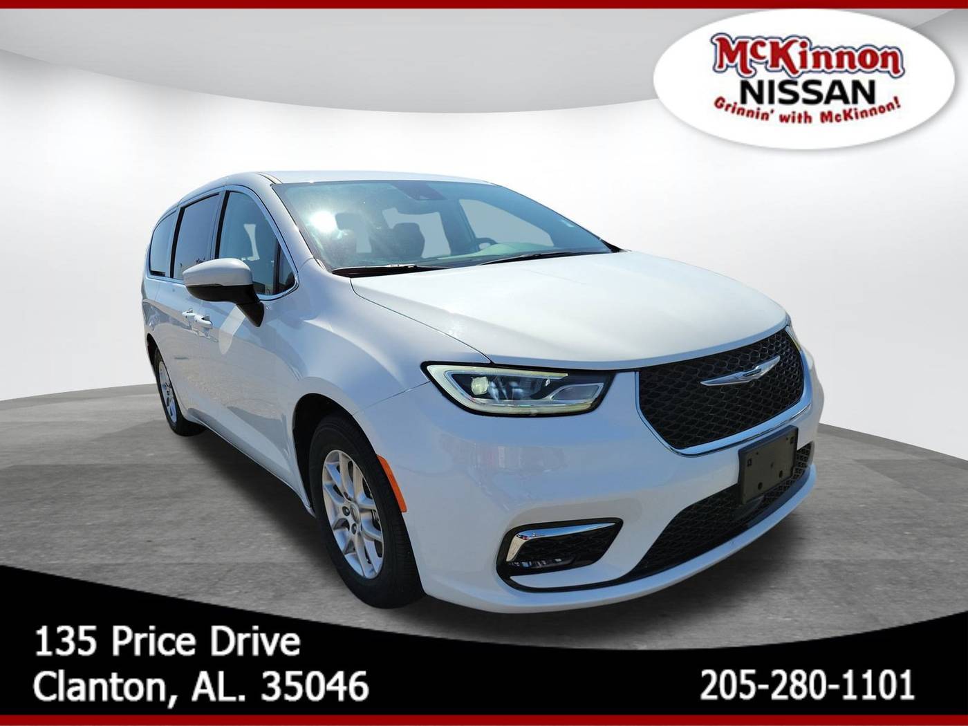 2023 Chrysler Pacifica Touring L — Minivan — 57,436 mi — Clanton, AL