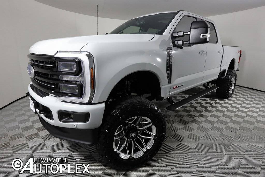 2025 Ford Super Duty F-250 Platinum — Pickup Truck — 530 mi — Lewisville, TX