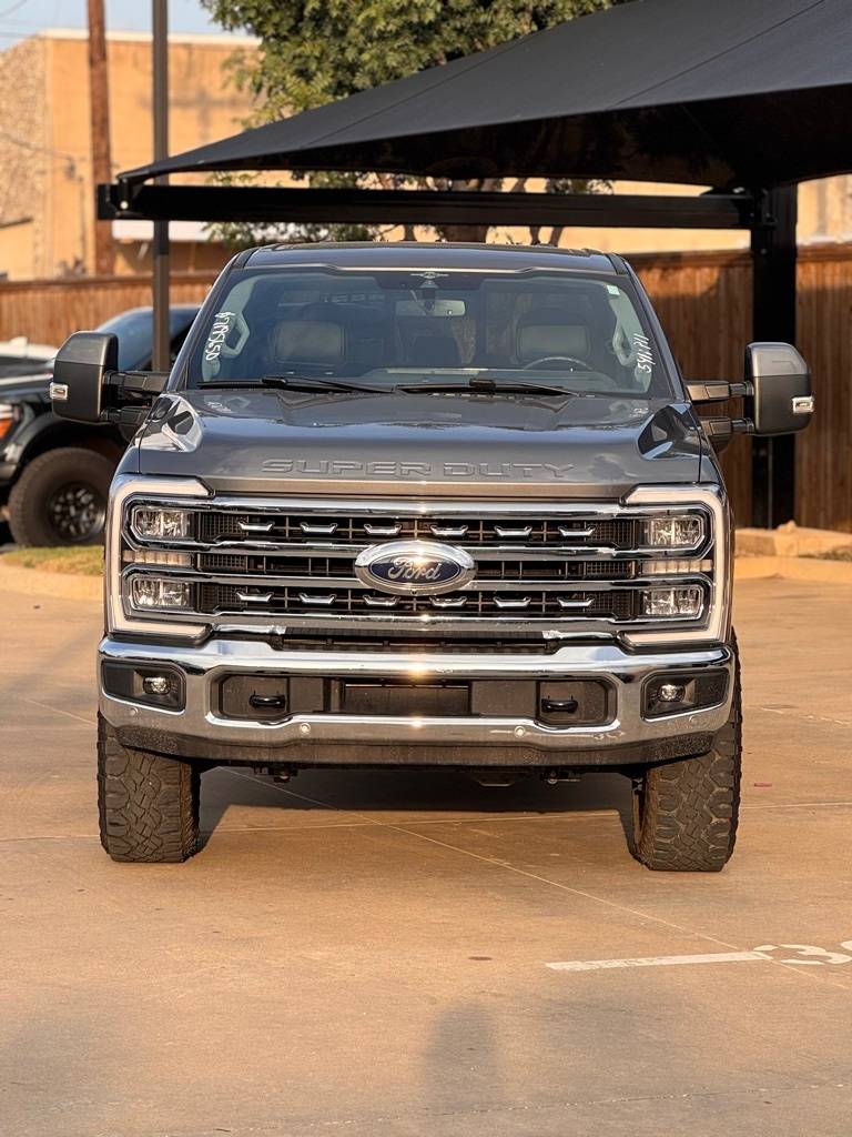 2023 Ford Super Duty F-250 LARIAT — Pickup Truck — 22,147 mi — Lewisville, TX
