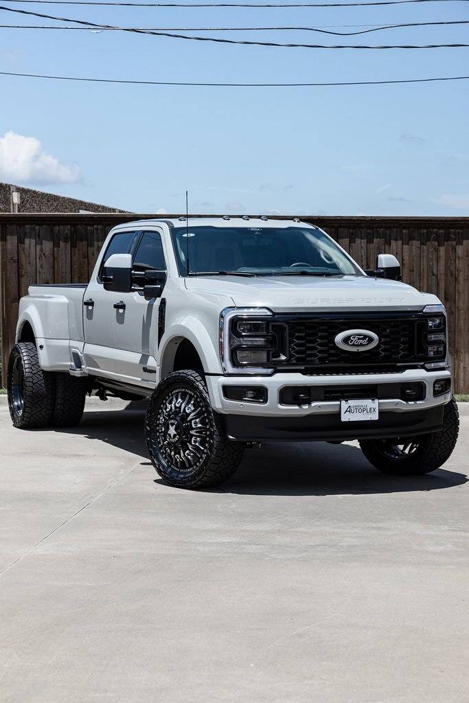 2025 Ford Super Duty F-450 XL — Pickup Truck — 855 mi — Lewisville, TX