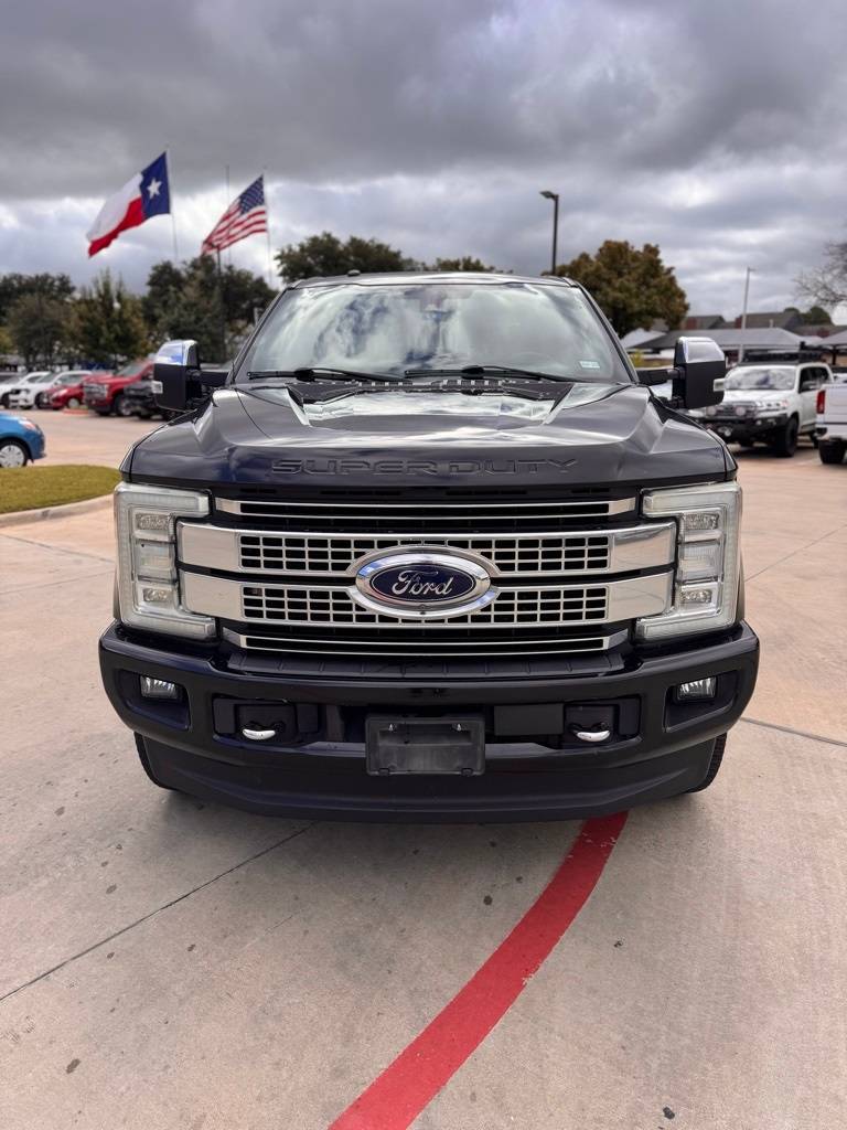 2017 Ford Super Duty F-250 Platinum — Pickup Truck — 75,182 mi — Lewisville, TX