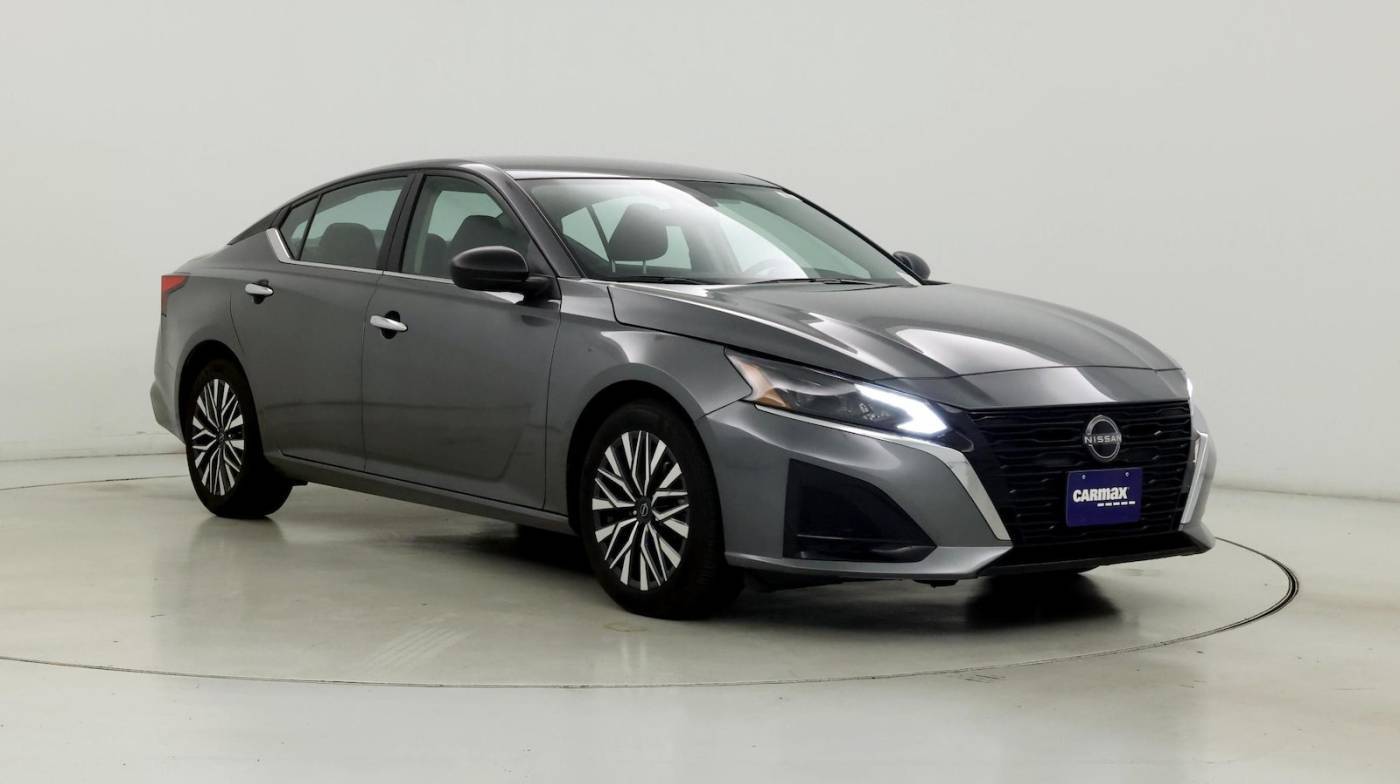 2024 Nissan Altima SV — Sedan — 17,834 mi — Canoga Park, CA
