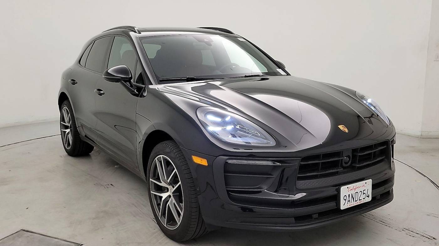2022 Porsche Macan Standard — SUV — 18,181 mi — Canoga Park, CA