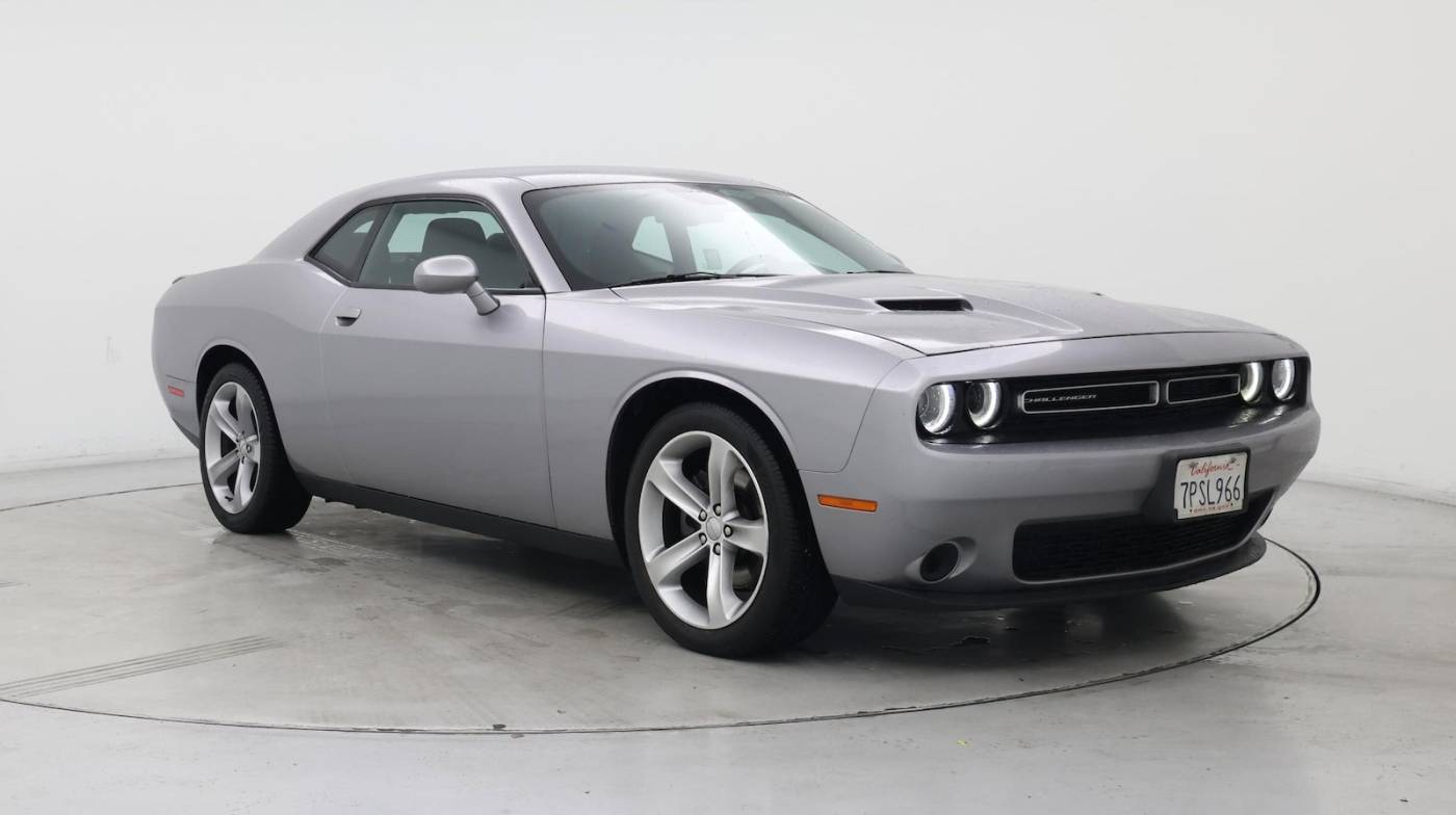 2015 Dodge Challenger SXT — Coupe — 74,168 mi — Canoga Park, CA