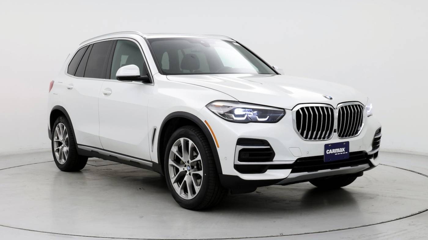 2022 BMW X5 40i — SUV — 28,581 mi — Canoga Park, CA