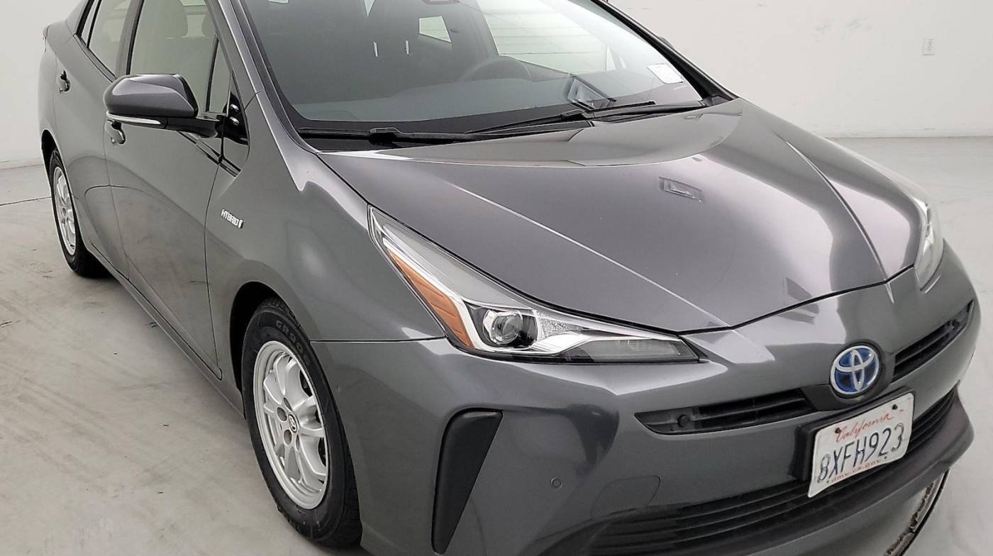 2019 Toyota Prius LE — Hatchback — 41,942 mi — Canoga Park, CA