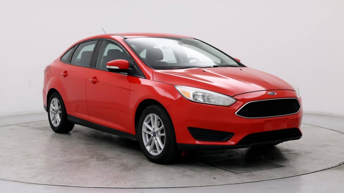 2017 Ford Focus SE — Sedan — 68,286 mi — Canoga Park, CA