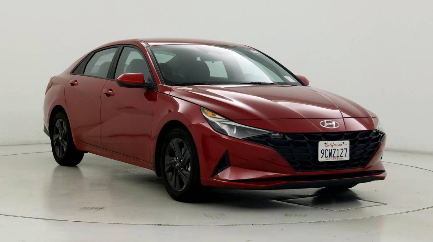 2023 Hyundai Elantra SEL — Sedan — 14,022 mi — Canoga Park, CA