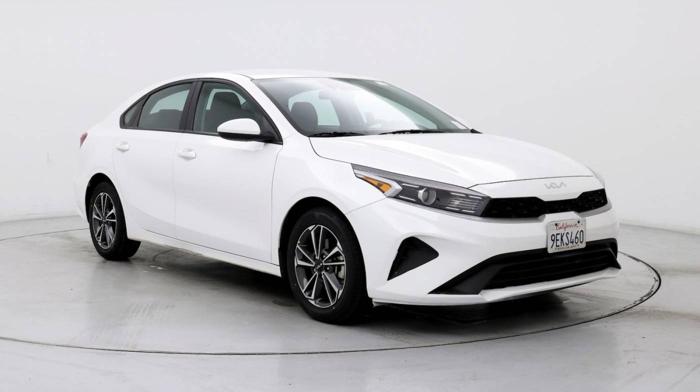 2023 Kia Forte LXS — Sedan — 15,665 mi — Canoga Park, CA