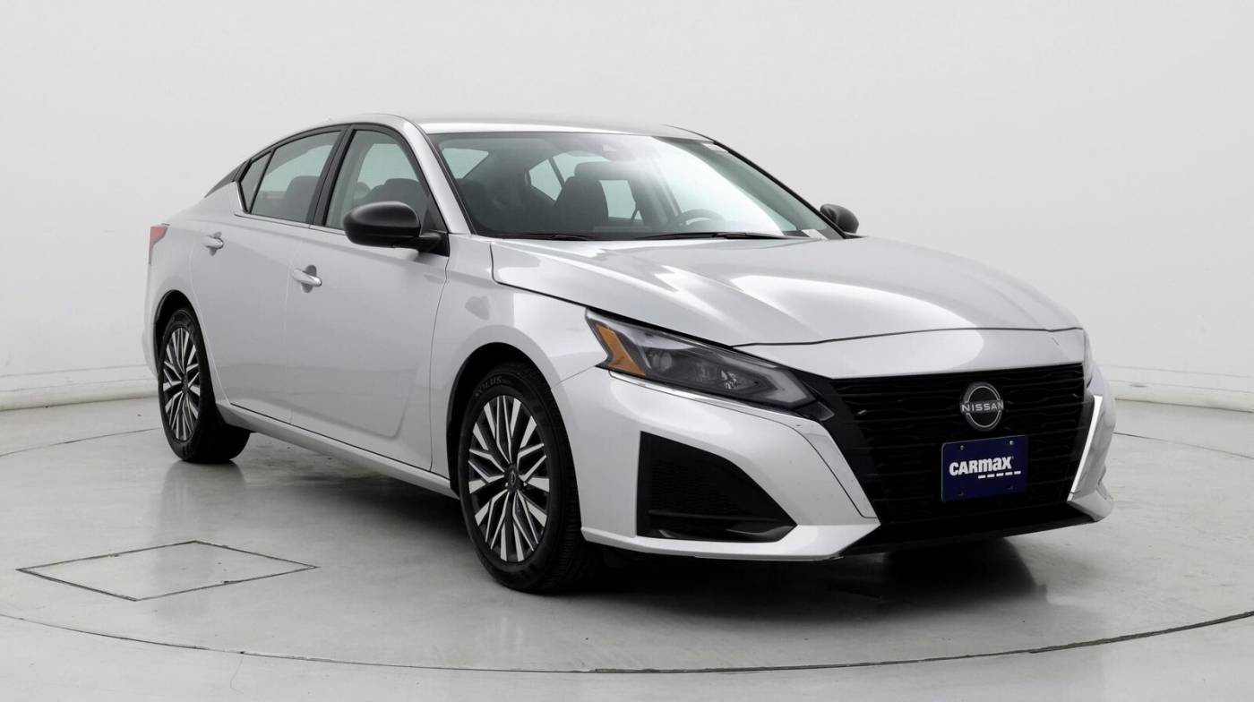 2024 Nissan Altima SV — Sedan — 12,945 mi — Canoga Park, CA