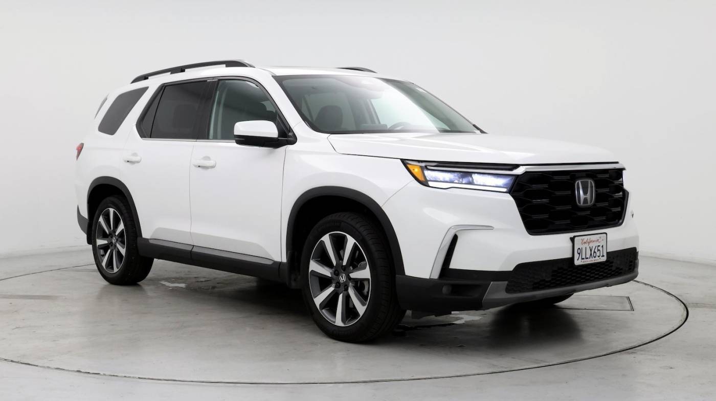 2024 Honda Pilot Touring — SUV — 18,699 mi — Canoga Park, CA