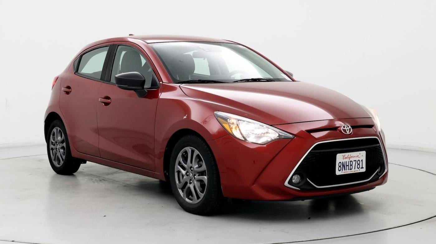 2020 Toyota Yaris LE — Hatchback — 24,764 mi — Canoga Park, CA