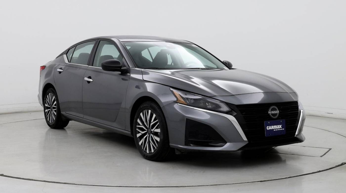 2024 Nissan Altima SV — Sedan — 14,605 mi — Canoga Park, CA