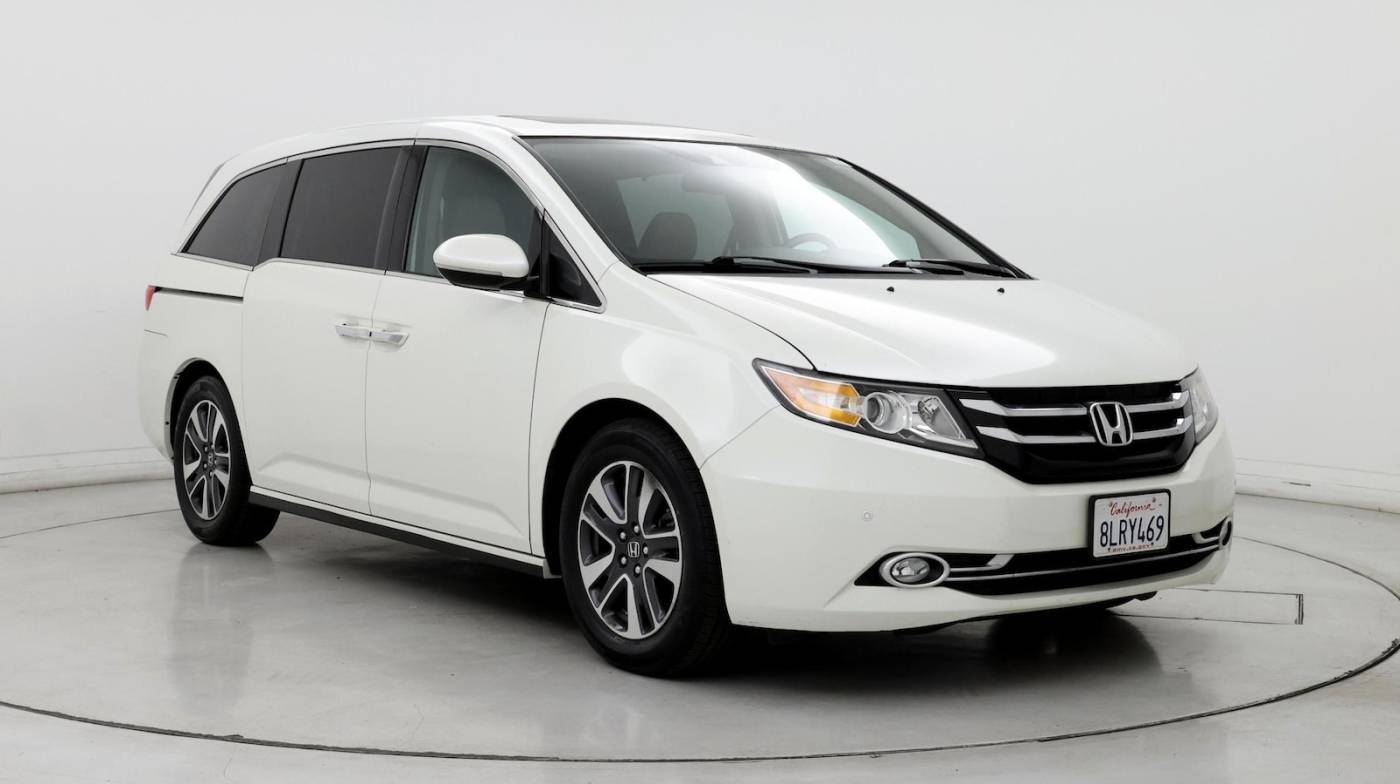 2016 Honda Odyssey Touring Elite — Minivan — 89,034 mi — Canoga Park, CA