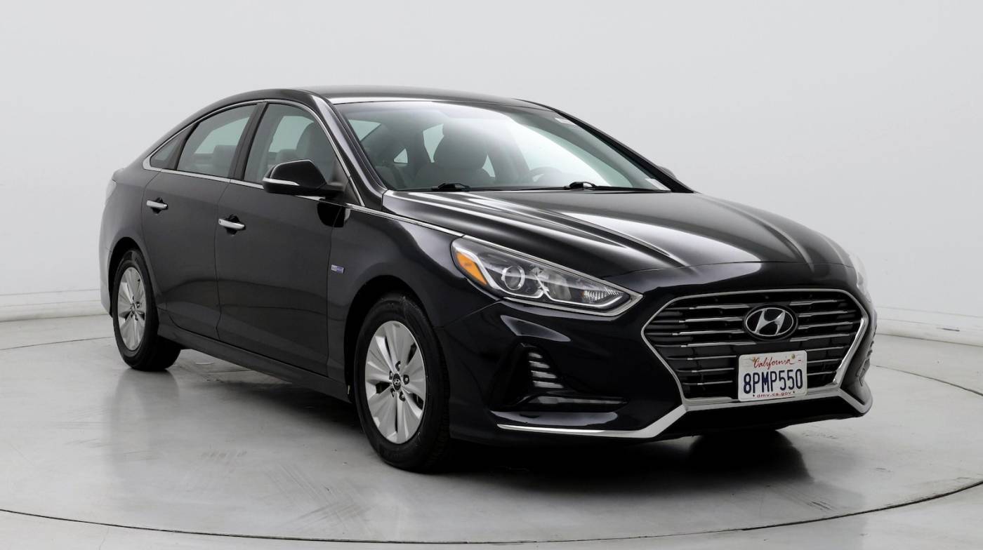2019 Hyundai Sonata Hybrid SE — Sedan — 72,839 mi — Canoga Park, CA
