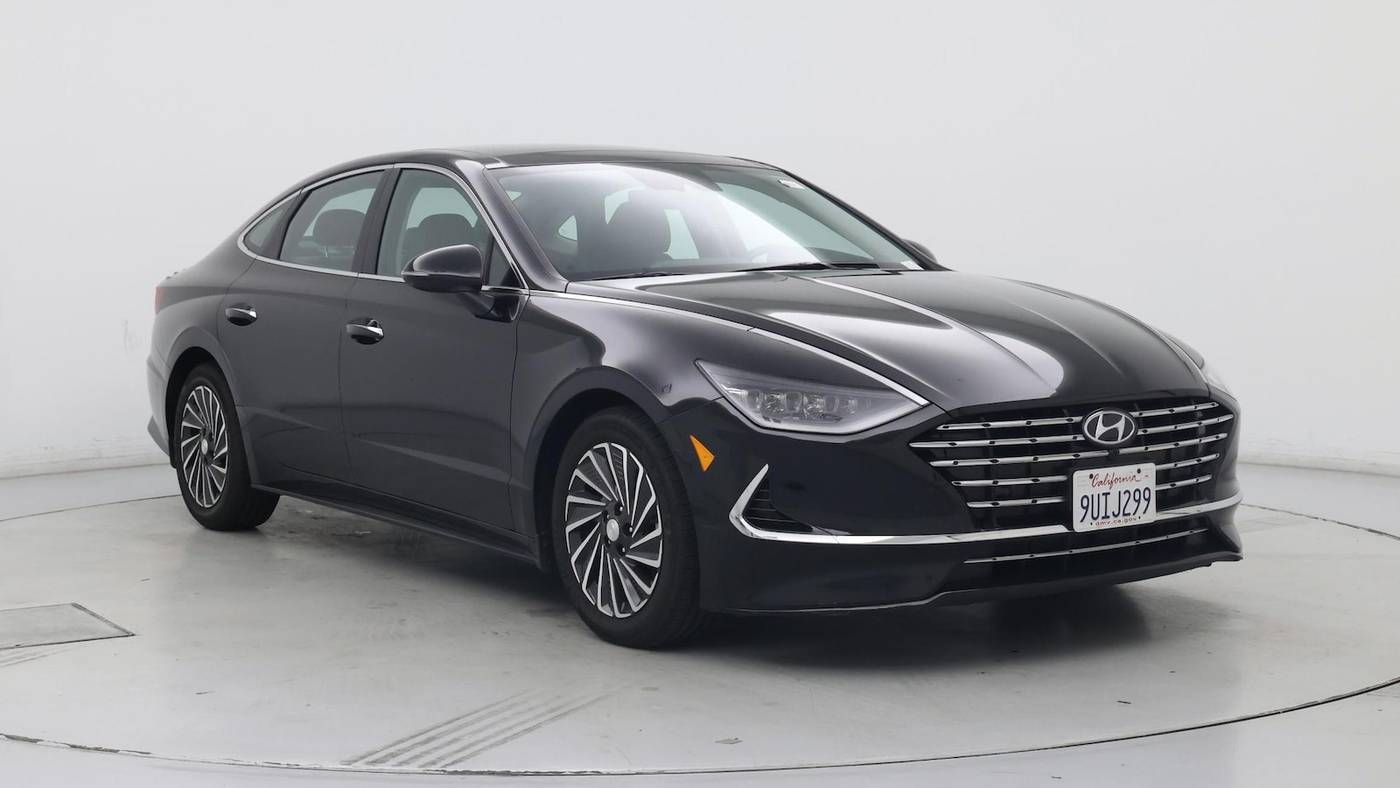 2023 Hyundai Sonata Hybrid Limited — Sedan — 17,543 mi — Canoga Park, CA