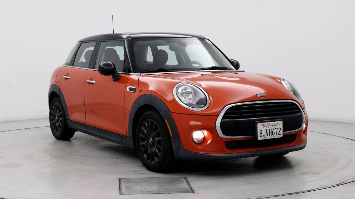 2019 MINI Hardtop Cooper — Hatchback — 49,599 mi — Canoga Park, CA