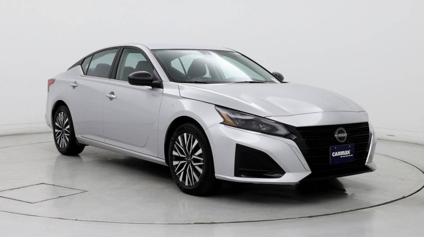 2024 Nissan Altima SV — Sedan — 14,120 mi — Canoga Park, CA