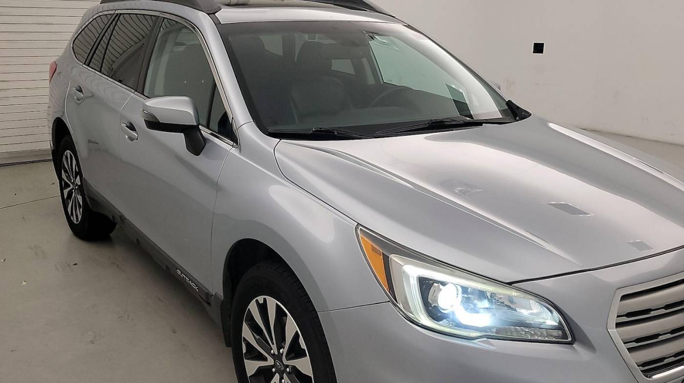 2016 Subaru Outback 3.6R Limited — SUV — 121,860 mi — Canoga Park, CA
