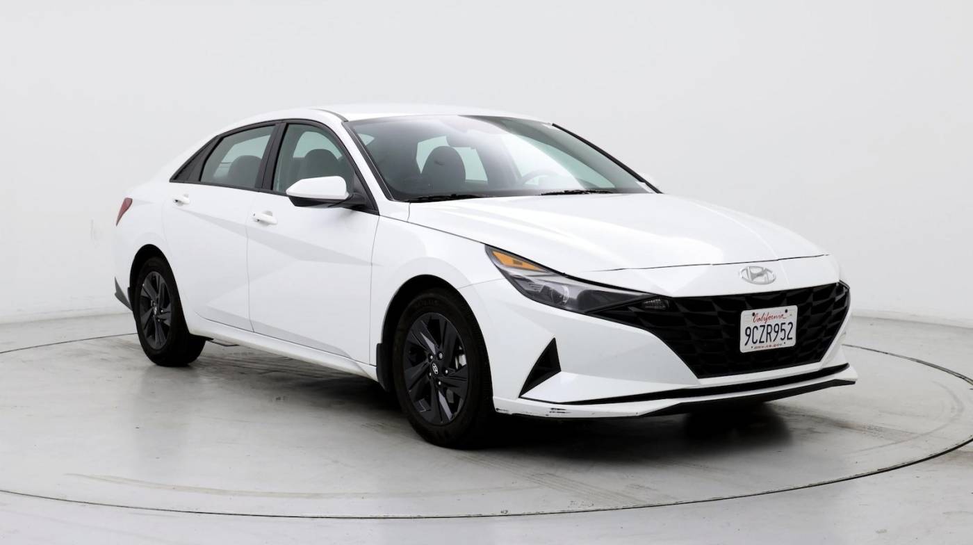 2023 Hyundai Elantra SEL — Sedan — 9,263 mi — Canoga Park, CA