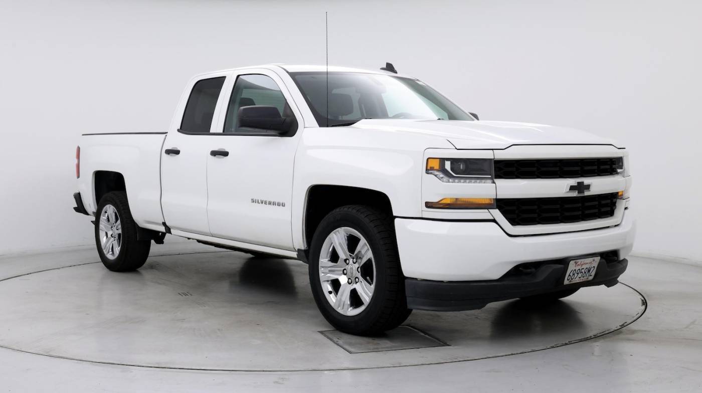 2018 Chevrolet Silverado 1500 Custom — Pickup Truck — 100,660 mi — Canoga Park, CA