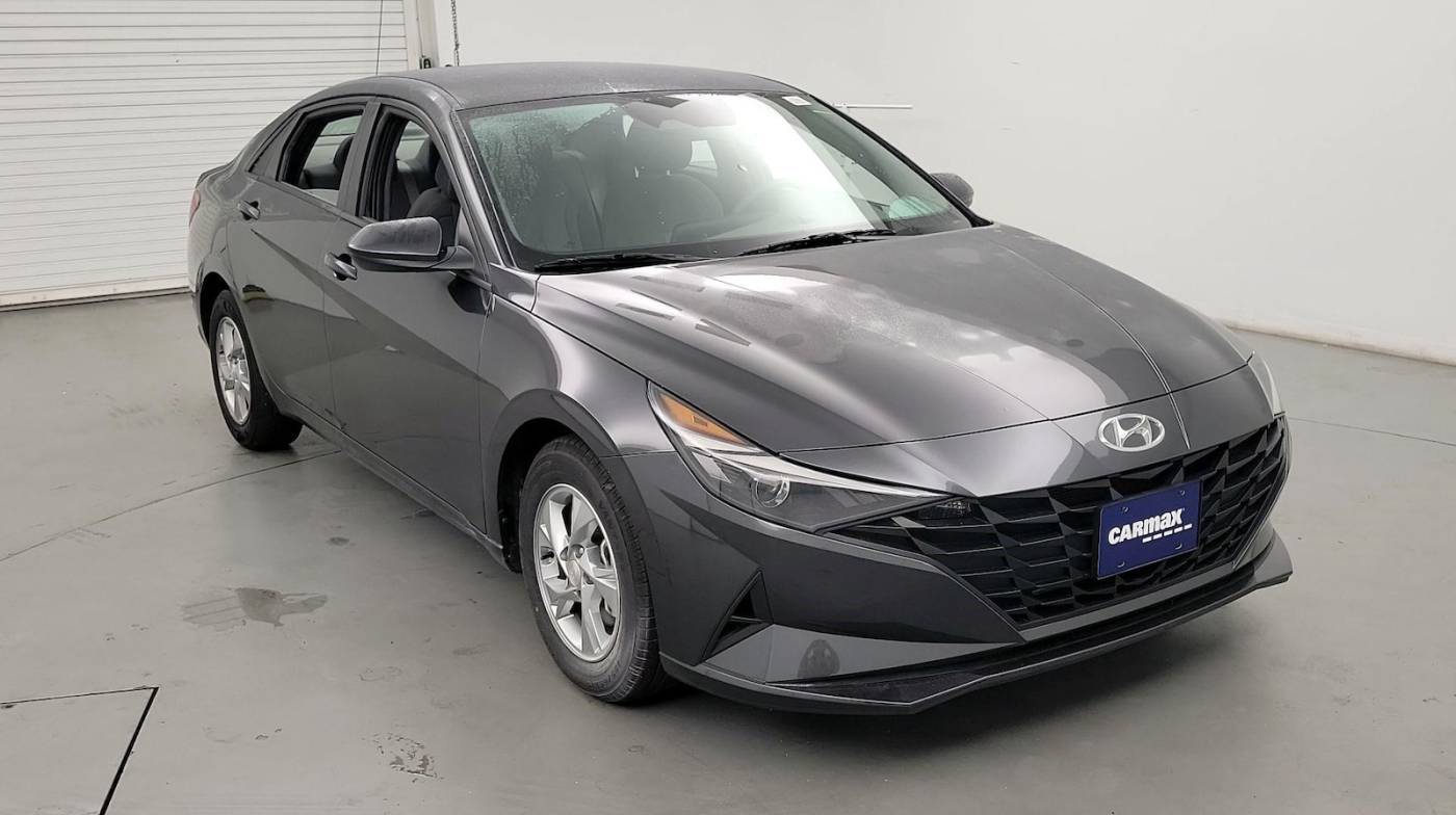 2022 Hyundai Elantra SE — Sedan — 18,322 mi — Raleigh, NC