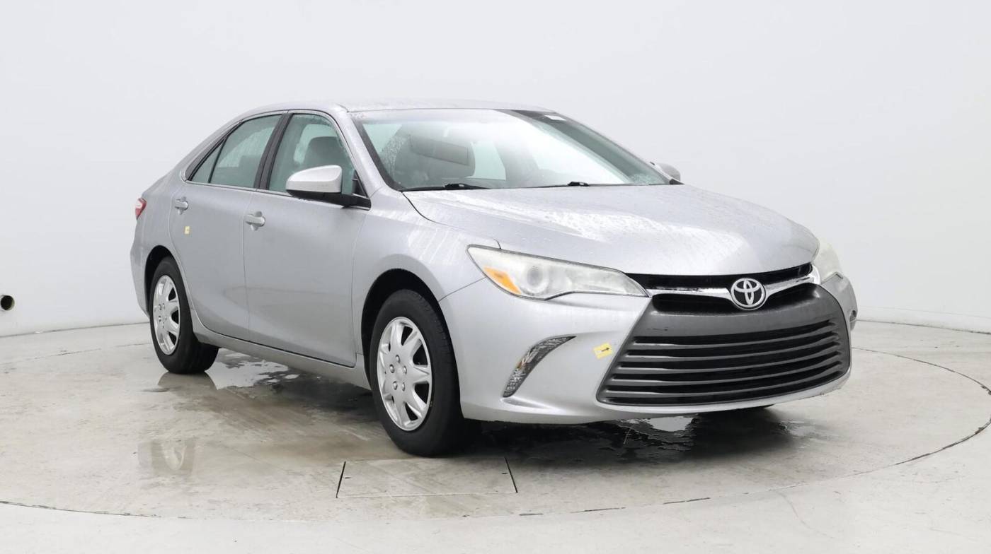 2016 Toyota Camry LE — Sedan — 50,107 mi — Raleigh, NC
