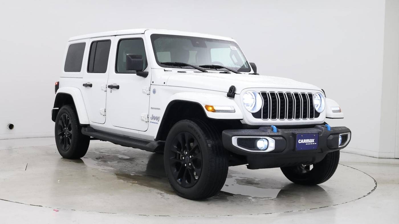 2024 Jeep Wrangler Sahara