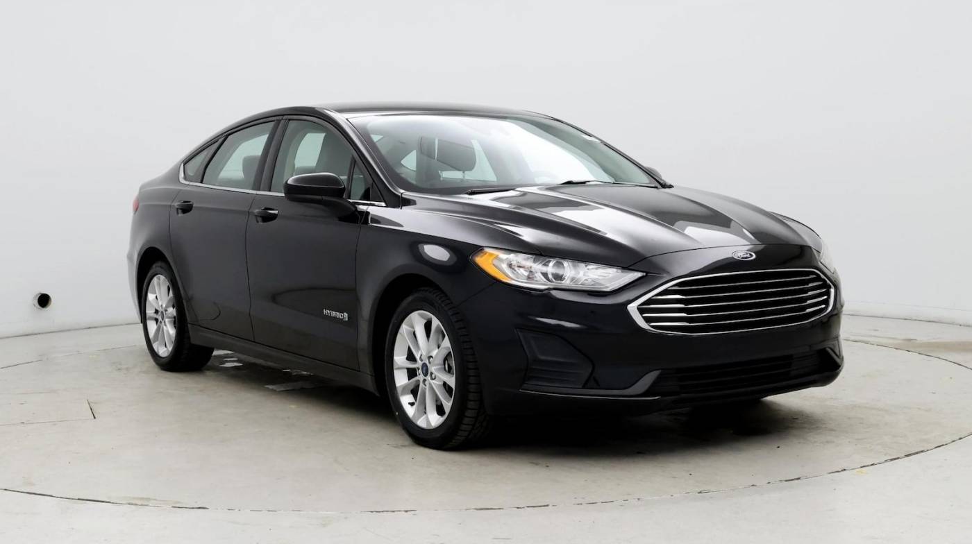 2019 Ford Fusion Hybrid SE — Sedan — 57,711 mi — Raleigh, NC