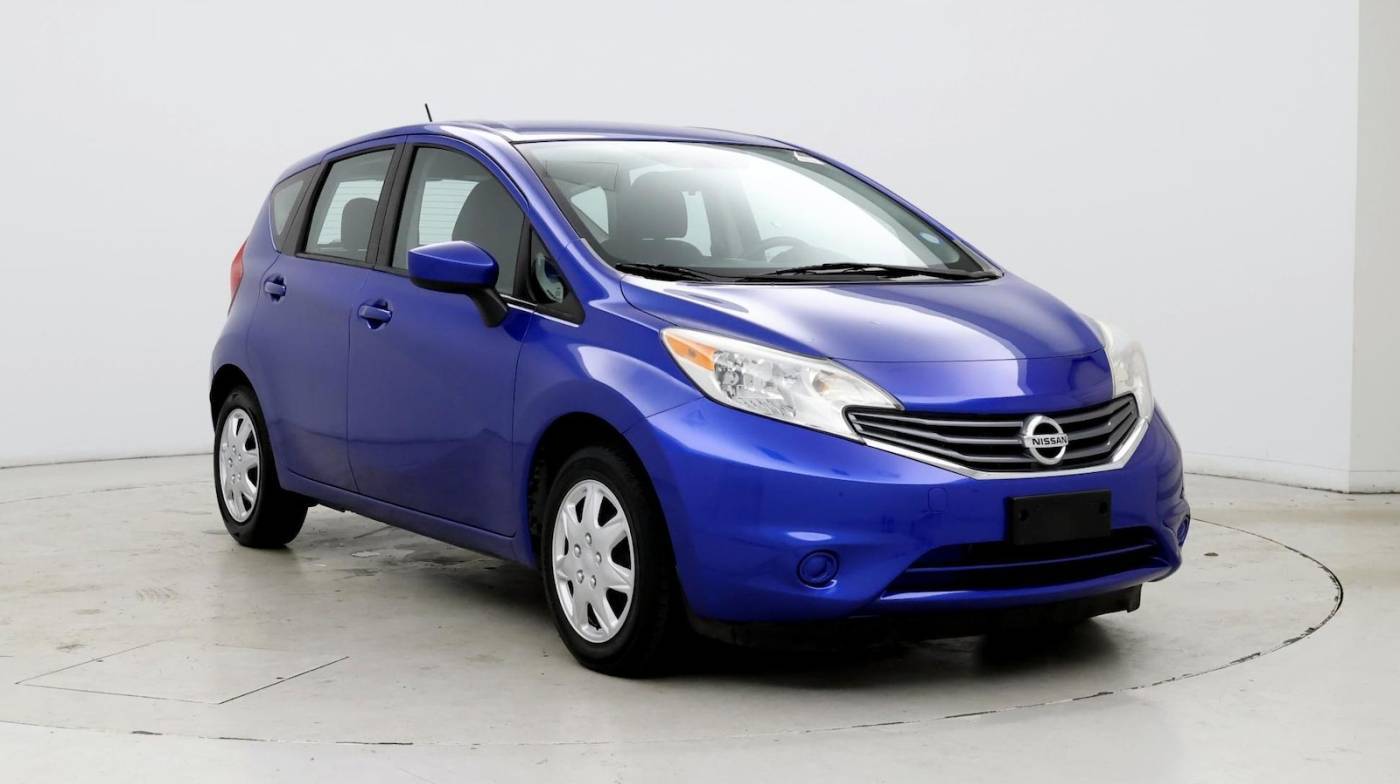 2016 Nissan Versa 1.6 SV — Hatchback — 93,655 mi — Raleigh, NC