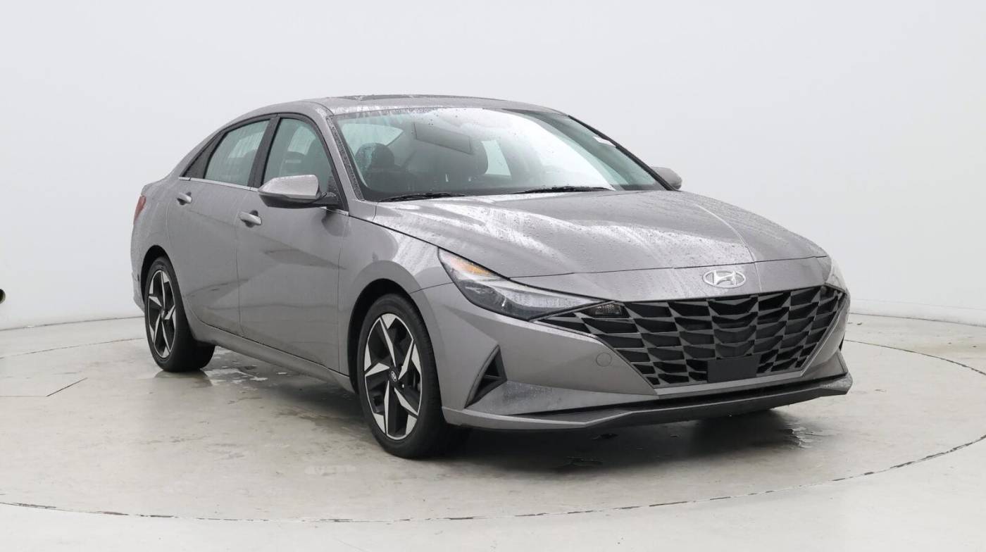 2022 Hyundai Elantra Limited — Sedan — 33,700 mi — Raleigh, NC