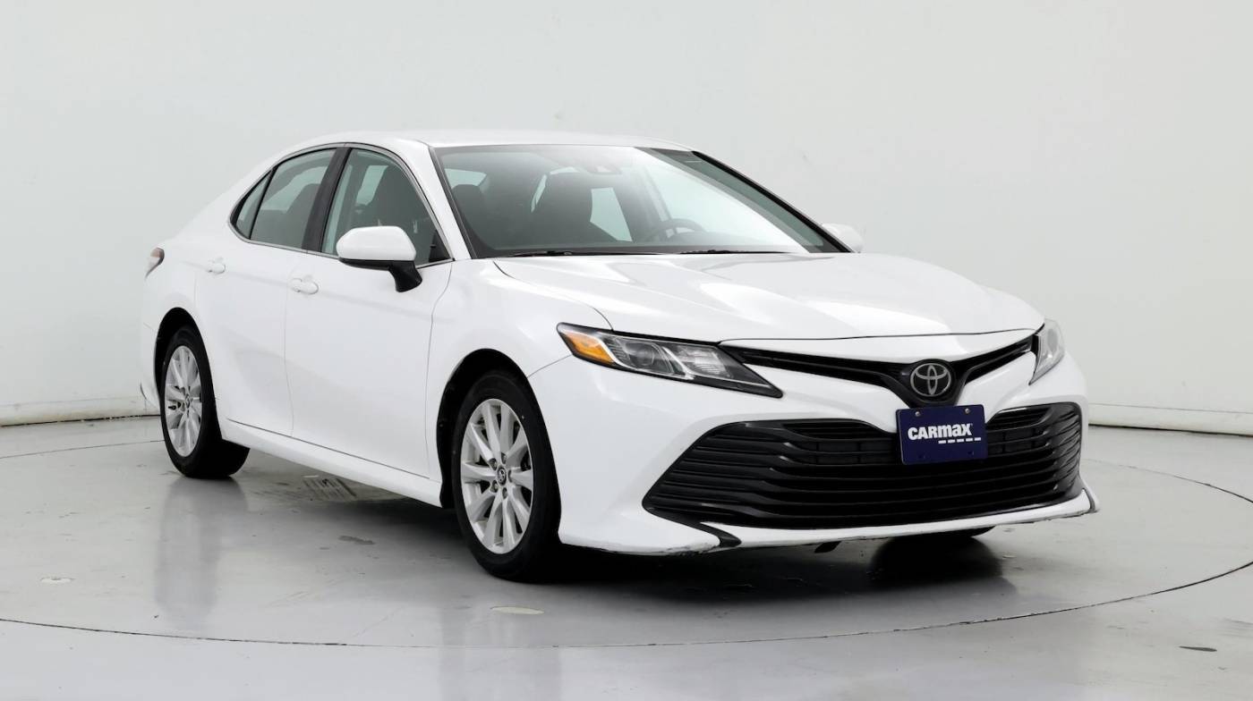 2019 Toyota Camry LE — Sedan — 126,782 mi — Denton, TX