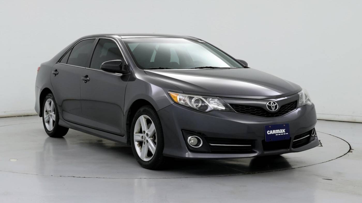 2013 Toyota Camry SE — Sedan — 66,675 mi — Denton, TX