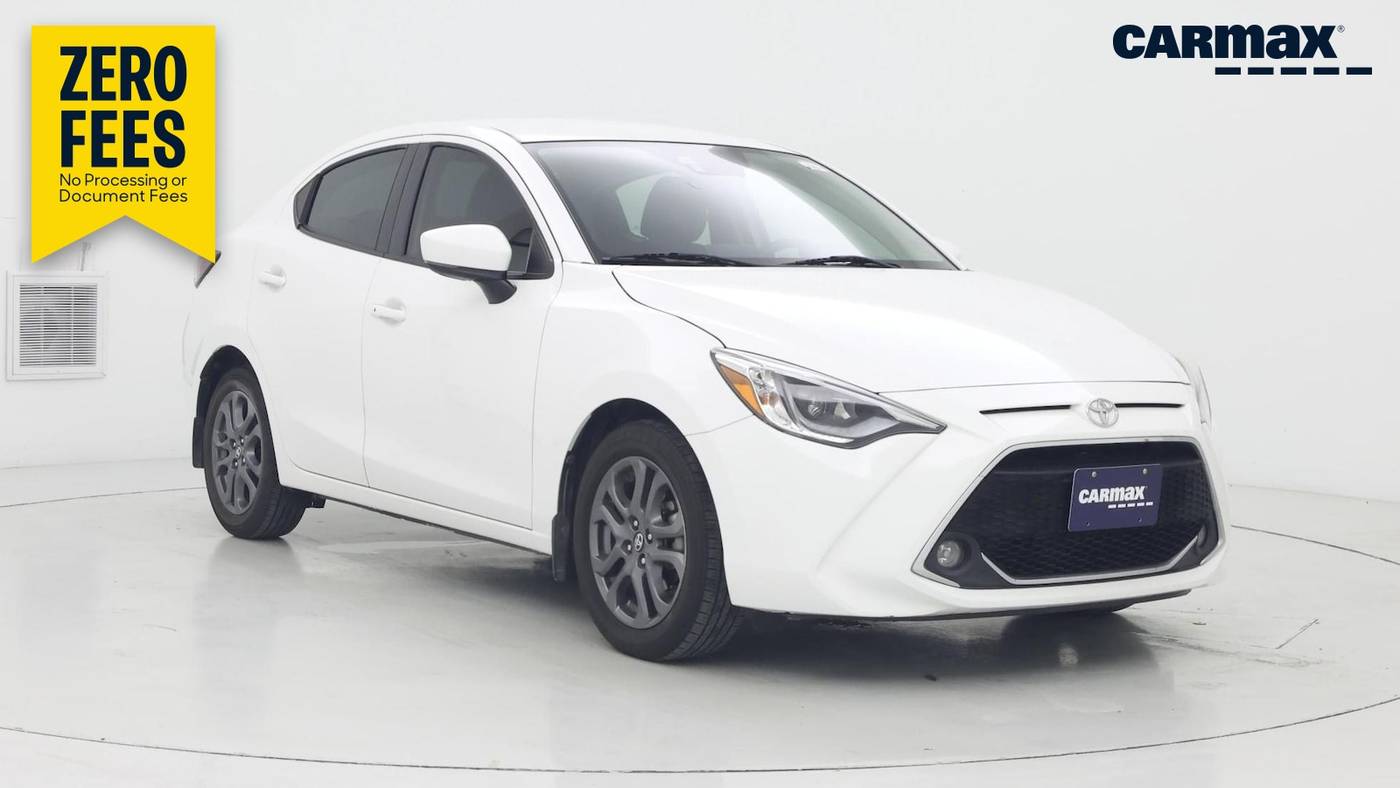 2019 Toyota Yaris XLE