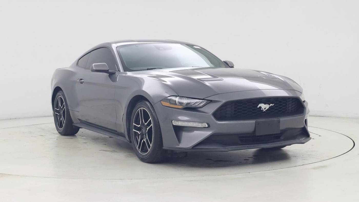 2022 Ford Mustang EcoBoost
